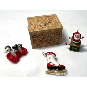 Hallmark Keepsake Ornament Collectors Club Christmas Treasures 1992 Limited Edit